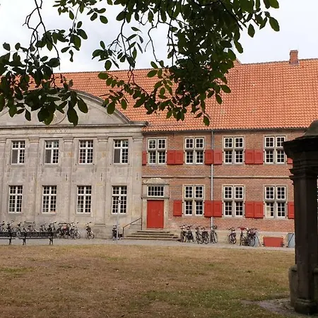 Lemke-ferienwohnung 아파트 *